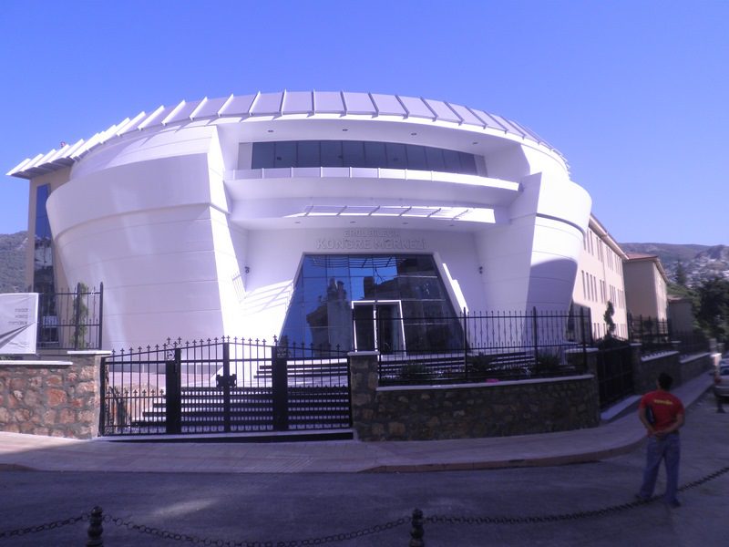 Fiberton Prekast A.Ş. Erol Bilecik Kongre Merkezi prekast, gfrc, grc, uhpc cam elyaf takviyeli beton dış cephe kaplama sistemleri-1