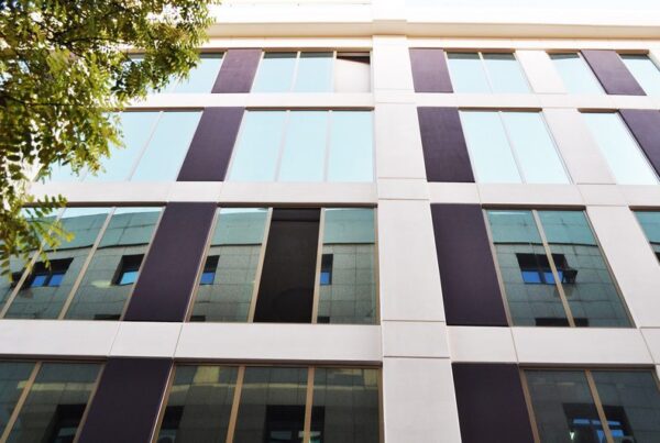 Fiberton Prekast A.Ş. Acıbadem Klinik Otel prekast, gfrc, grc, uhpc cam elyaf takviyeli beton dış cephe kaplama sistemleri